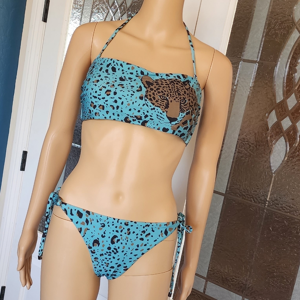 VICTORIA SECRET BIKINI SZ Sm/M NWOT